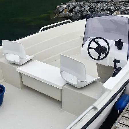 10 Person In Casa vacanze Brattvåg