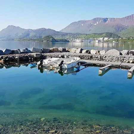 Holiday Home Brattvag